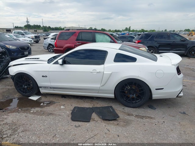 Ford Mustang Gt Premium