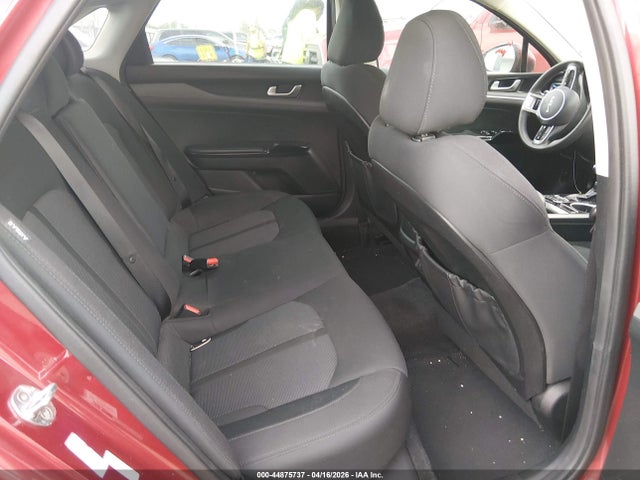 Kia K5 Lxs