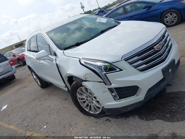 Salvage Cadillac XT5 Image