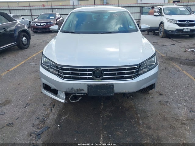 Volkswagen Passat 1.8t Se