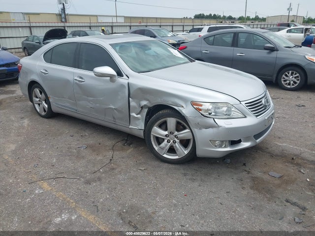 Salvage Lexus LS Image