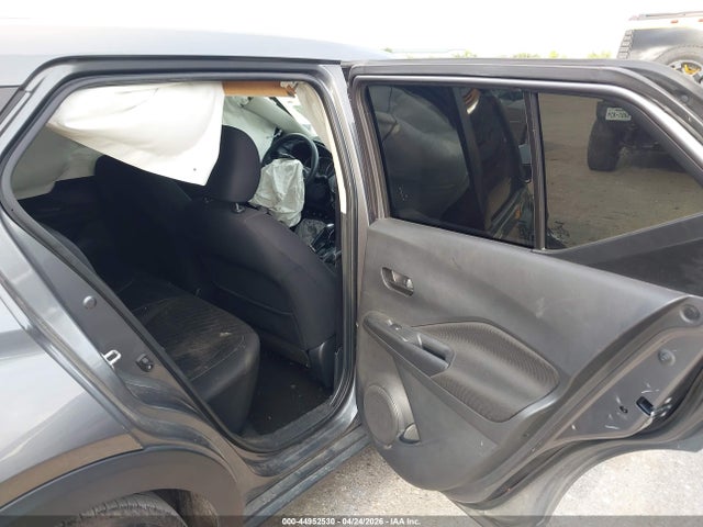 Nissan Kicks S Xtronic Cvt