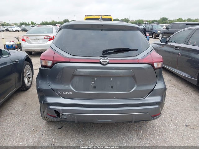 Nissan Kicks S Xtronic Cvt
