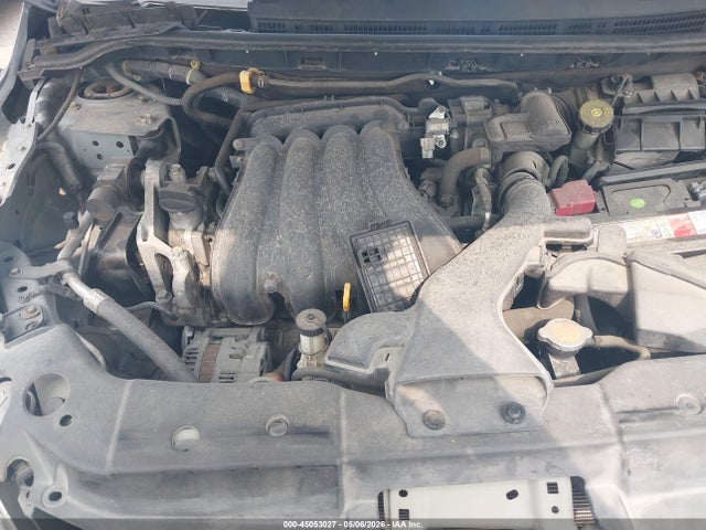 Nissan Versa 1.8 S