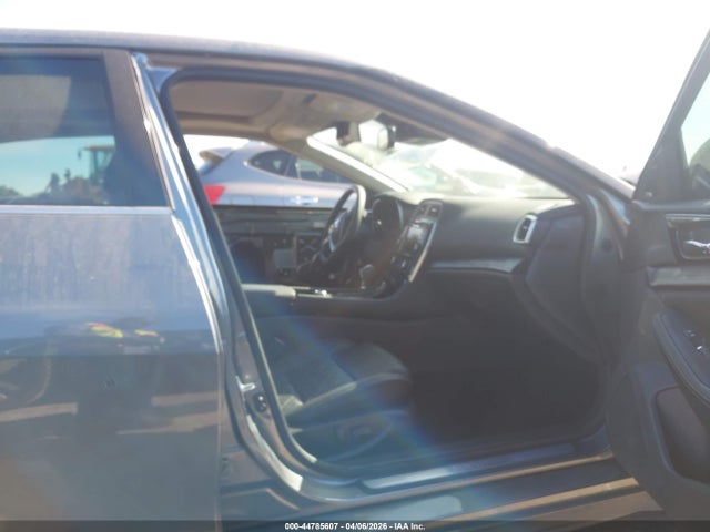 Nissan Maxima Platinum Xtronic Cvt