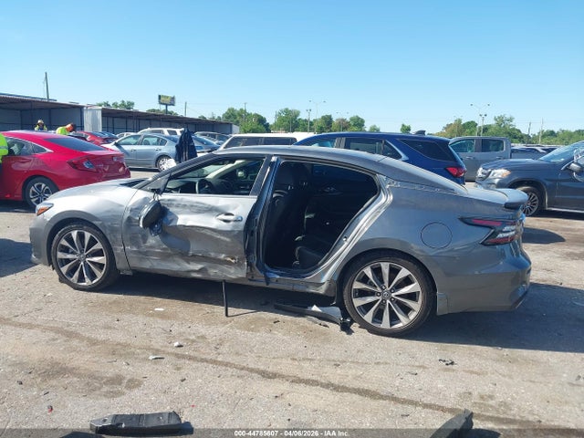 Nissan Maxima Platinum Xtronic Cvt