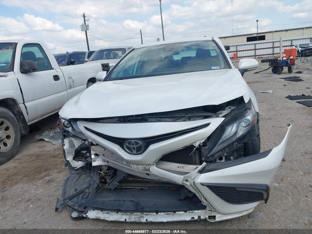 Toyota Camry Xse