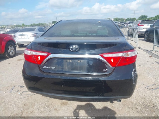 Toyota Camry Le