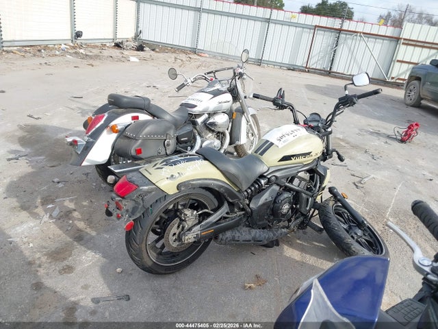 Kawasaki En650 D