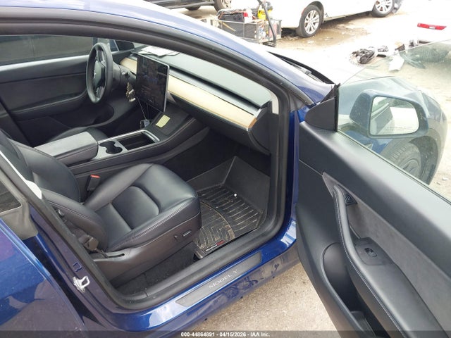 Tesla Model Y Long Range Dual Motor All-wheel Drive