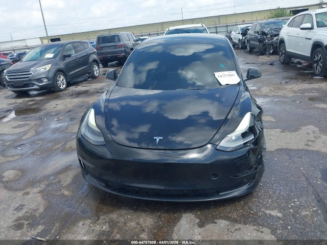 Tesla Model 3 Standard Range Plus Rear-wheel Drive