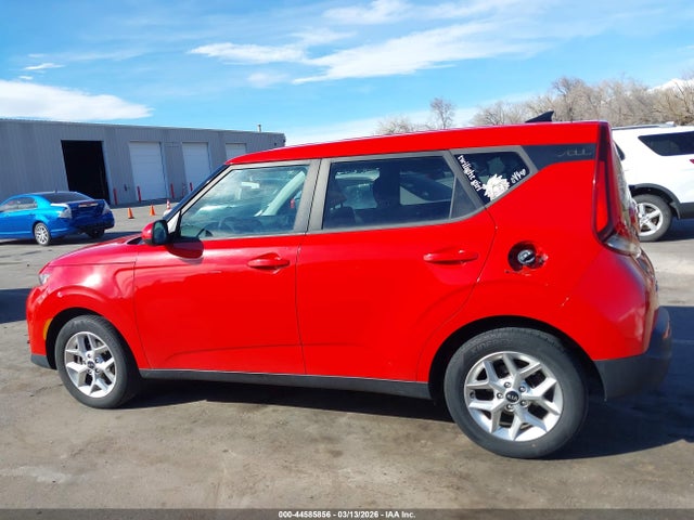 Kia Soul S