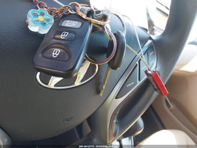 Hyundai ELANTRA Gls