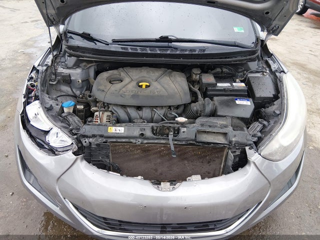 Hyundai ELANTRA Se