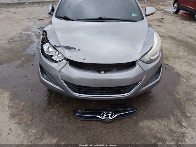 Hyundai ELANTRA Se