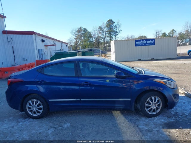 Hyundai ELANTRA Se