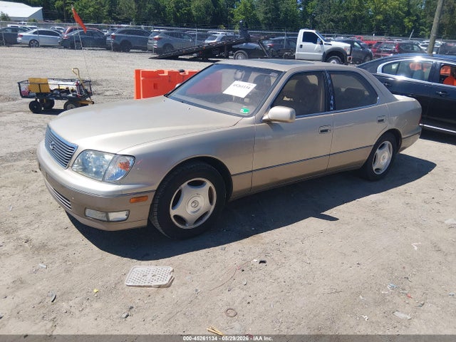 Lexus LS
