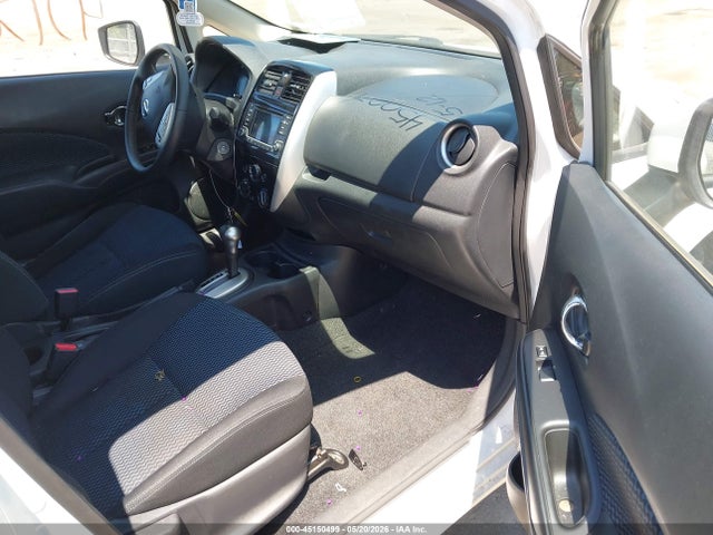 Nissan Versa Sv