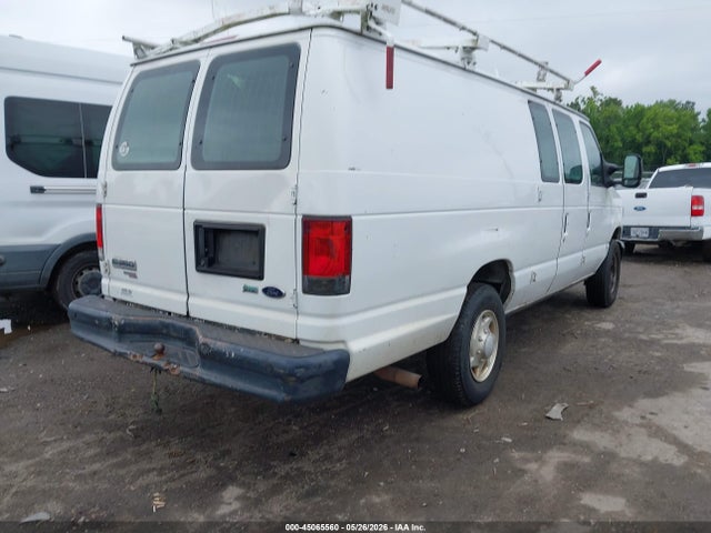 Ford E-350 Commercial