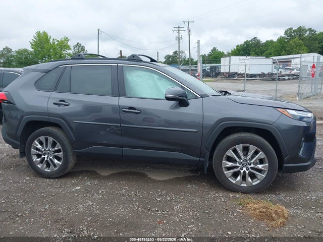 Toyota RAV4 Xle Premium