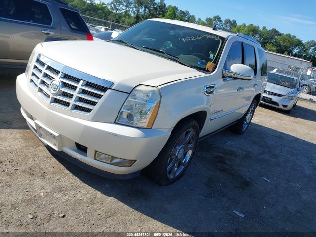 Cadillac Escalade Standard