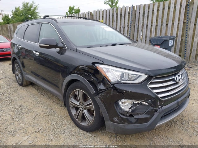 Salvage Hyundai SANTA FE Image
