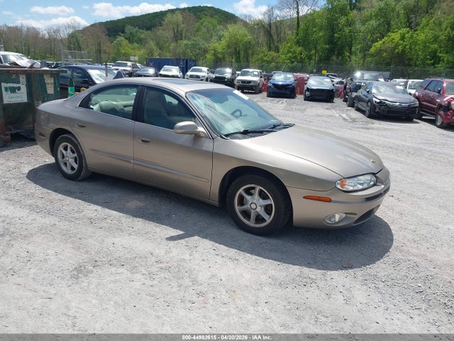 Salvage Oldsmobile Aurora Image