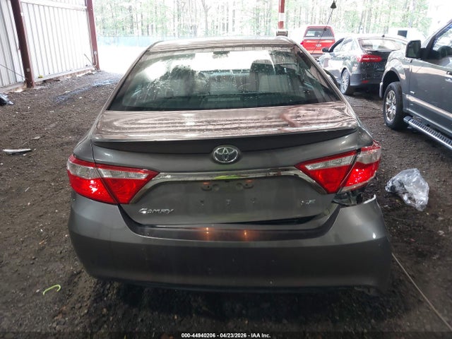 Toyota Camry Le