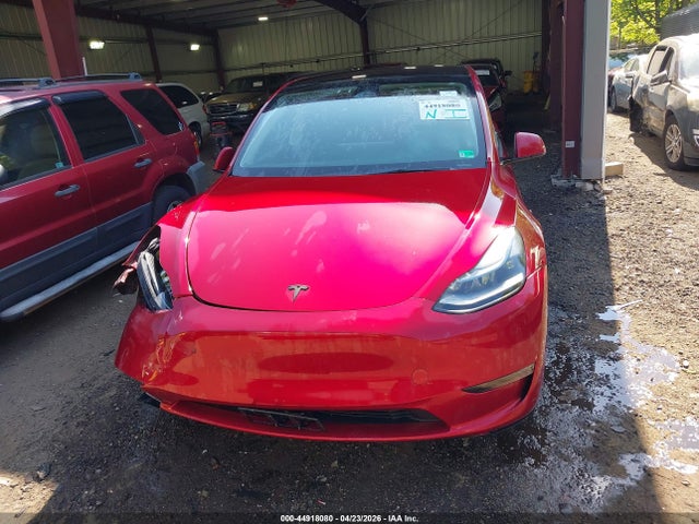 Tesla Model Y Long Range Dual Motor All-wheel Drive