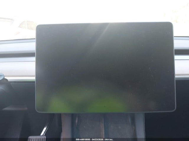 Tesla Model Y Long Range Dual Motor All-wheel Drive