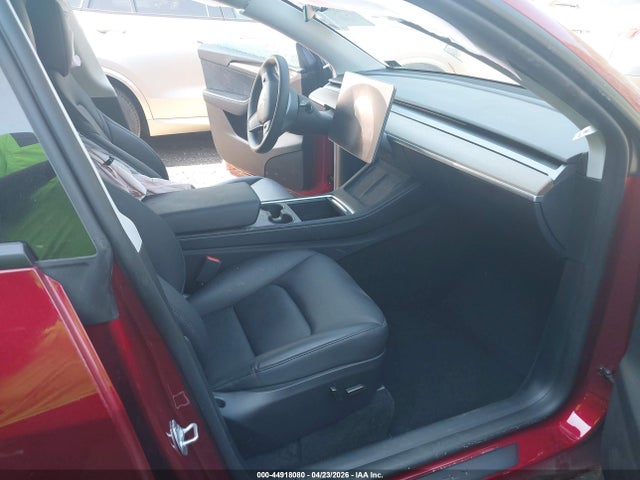 Tesla Model Y Long Range Dual Motor All-wheel Drive