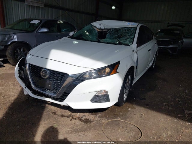 Nissan Altima S Fwd