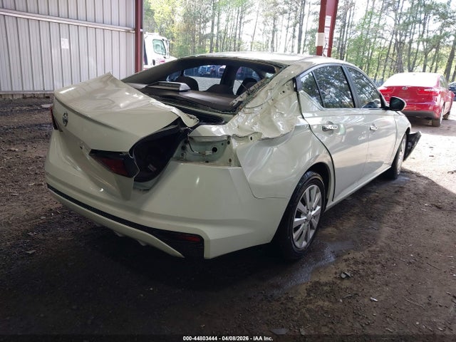 Nissan Altima S Fwd