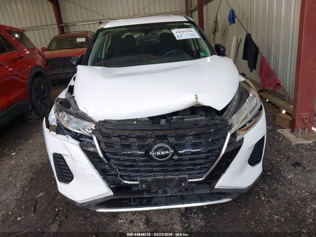 Nissan Kicks S Xtronic Cvt
