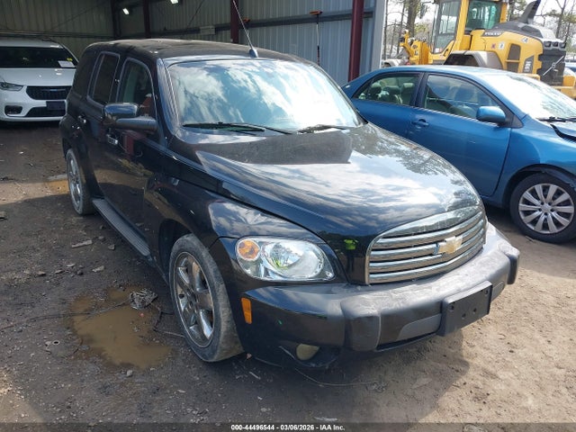 Salvage Chevrolet HHR Image