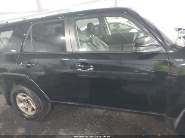 Toyota 4Runner Sr5