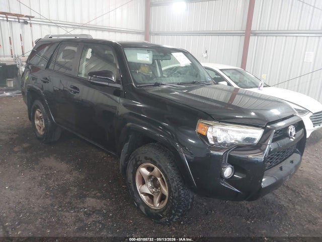 Salvage Toyota 4Runner Image