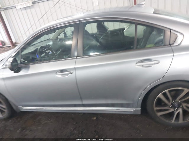 Subaru Legacy 2.5i Sport