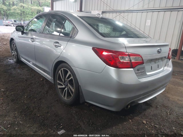 Subaru Legacy 2.5i Sport