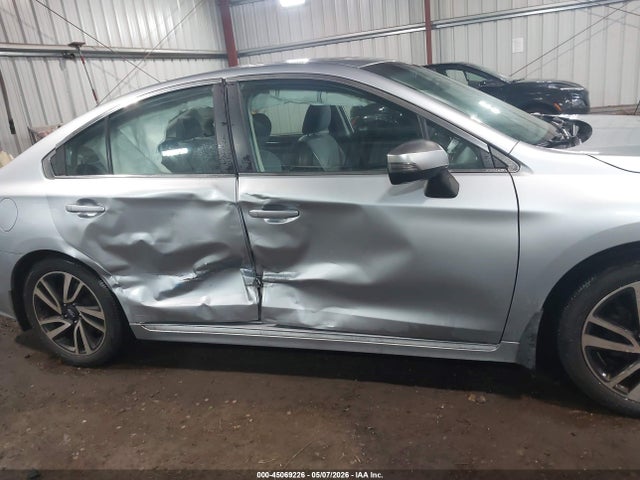 Subaru Legacy 2.5i Sport