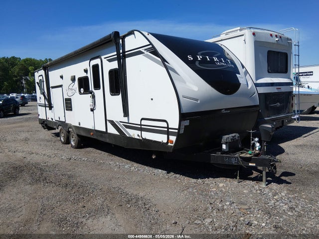Salvage Coachmen Other Image