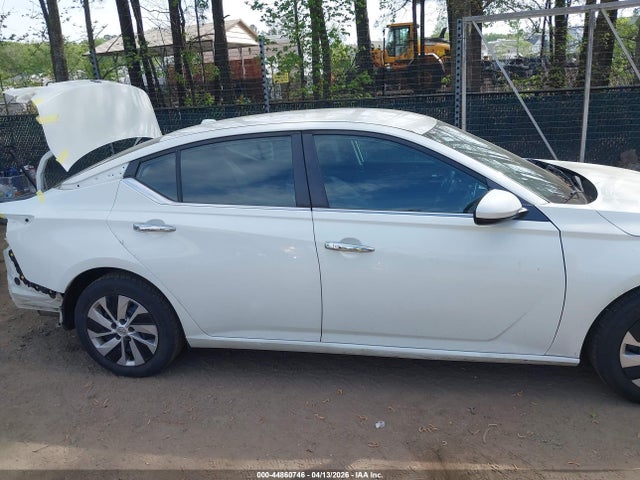Nissan Altima S Fwd