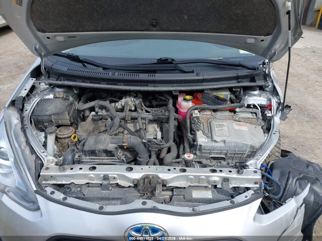 Toyota Prius c Two