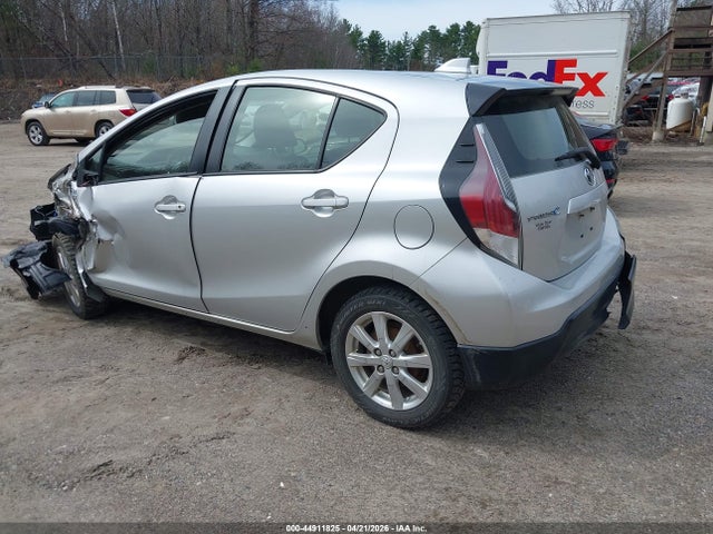 Toyota Prius c Two