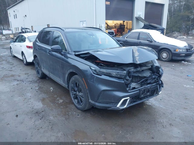 Salvage Honda CR-V Hybrid Image