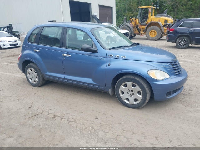 Salvage Chrysler PT Cruiser Image