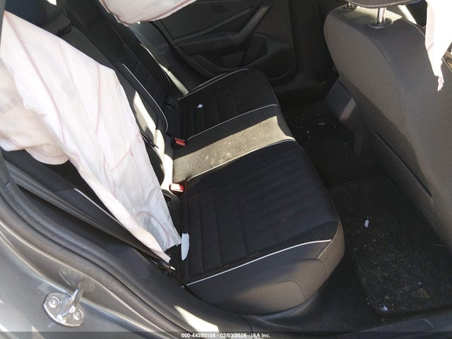Volkswagen Jetta 1.5t Sport