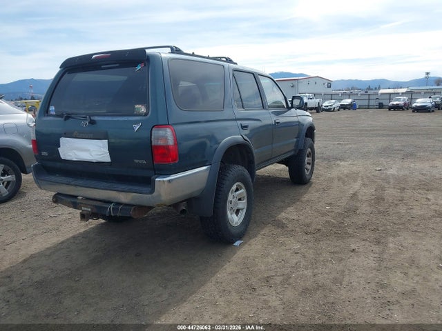 Toyota 4Runner Sr5 V6