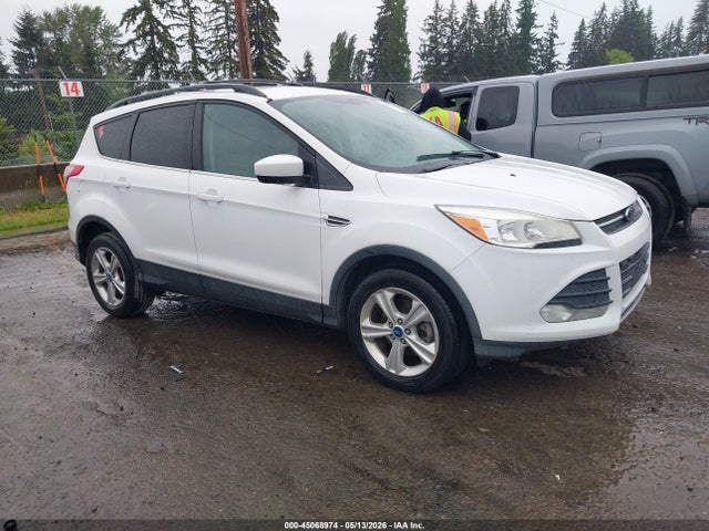 Salvage Ford Escape Image