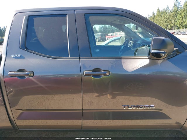 Toyota Tundra Sr5 4wd